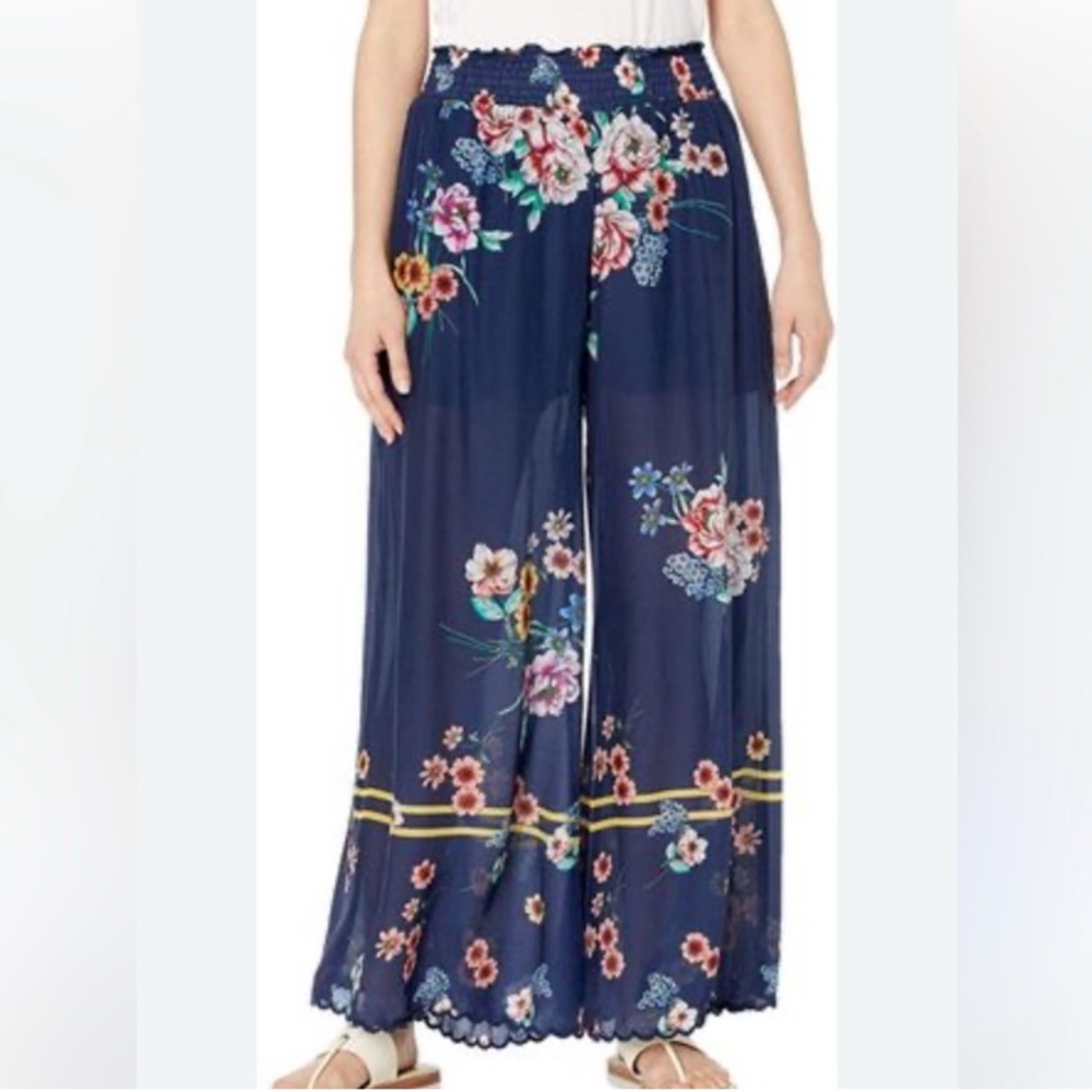 Johnny Was Mariah Floral Print
Smocked Waist Wide Leg Georgette
Pants Size XS